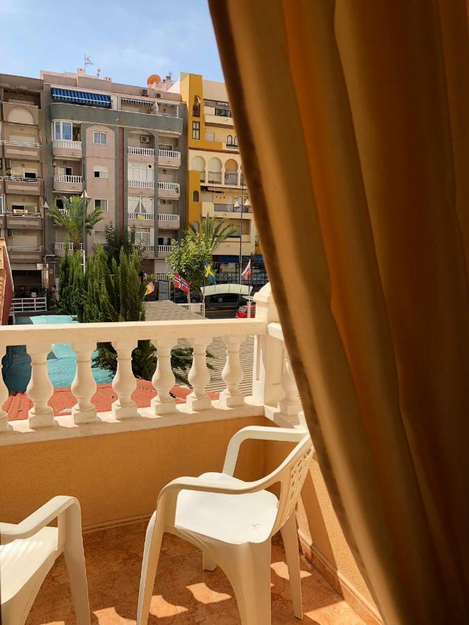 Sunny Appartment In The Center Торевьиа Экстерьер фото
